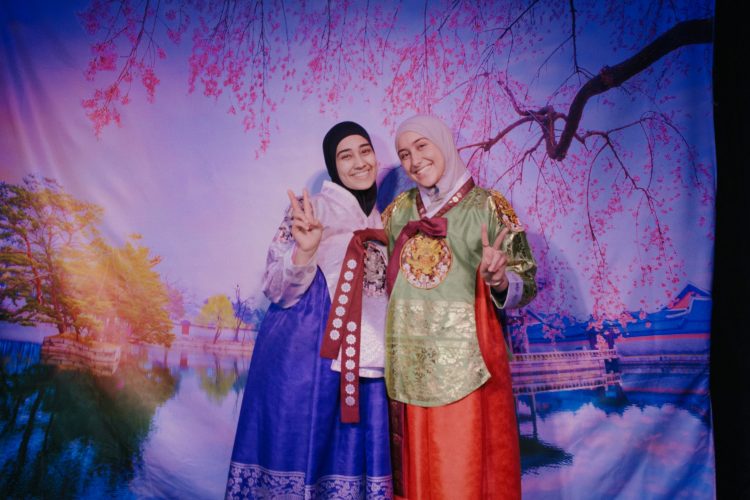 Photos 4k 50p.04_34_32_02.Standbild127